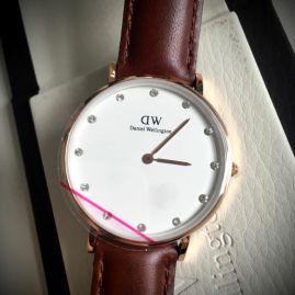 Picture of Daniel Wellington-34mm Female _SKU0907180337541630